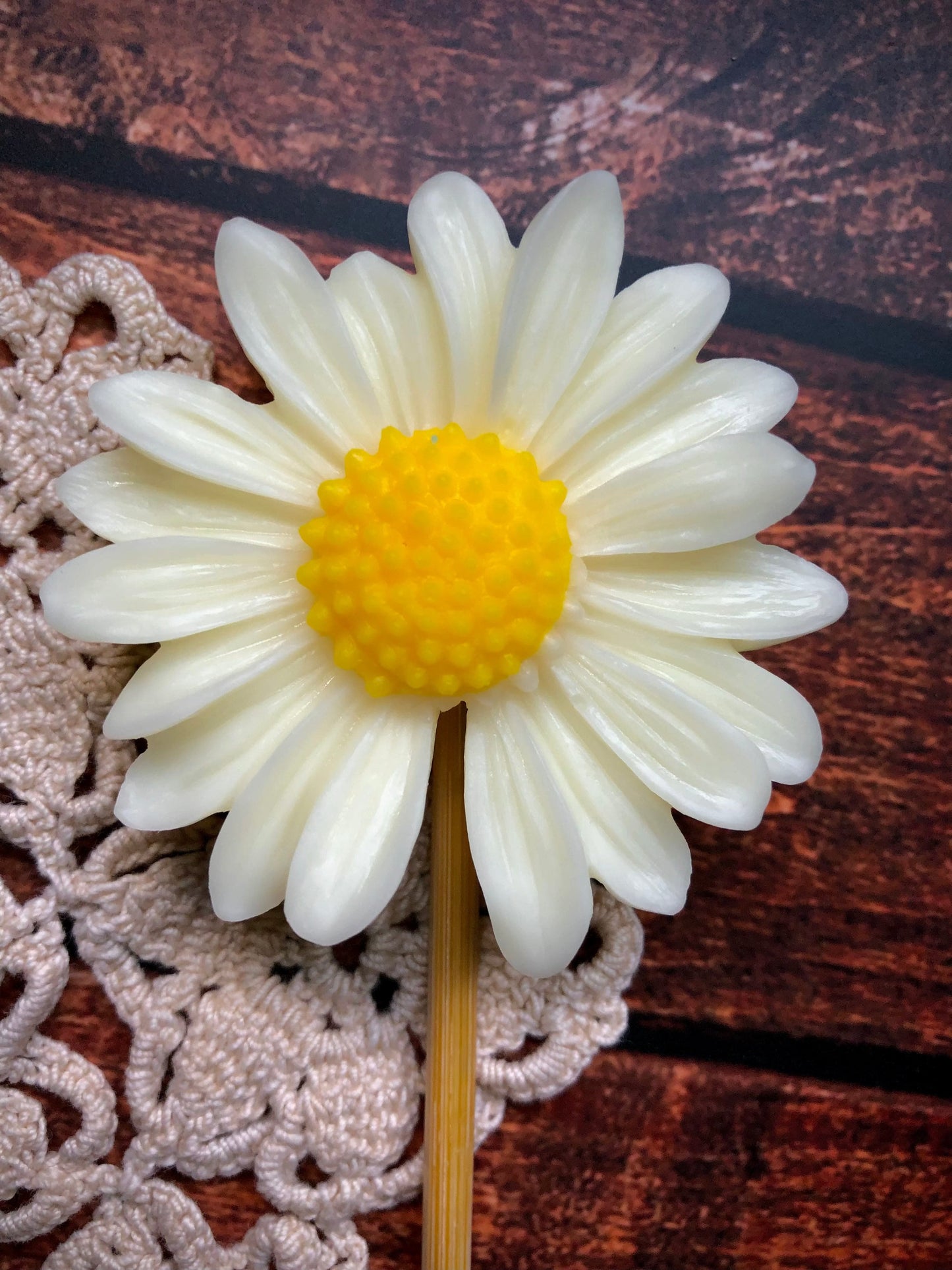 Daisy Pop Wax Melt Lil Daisy Soaps White w/ Yellow Center Wax Melt