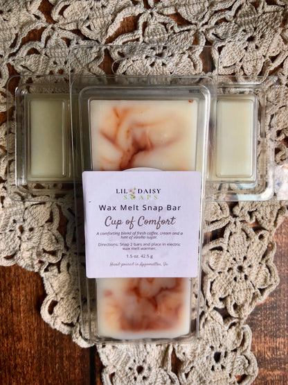 Lil Daisy Soaps’ Cup of Comfort Wax Melt Snap Bar fills your space with a creamy coffee aroma.